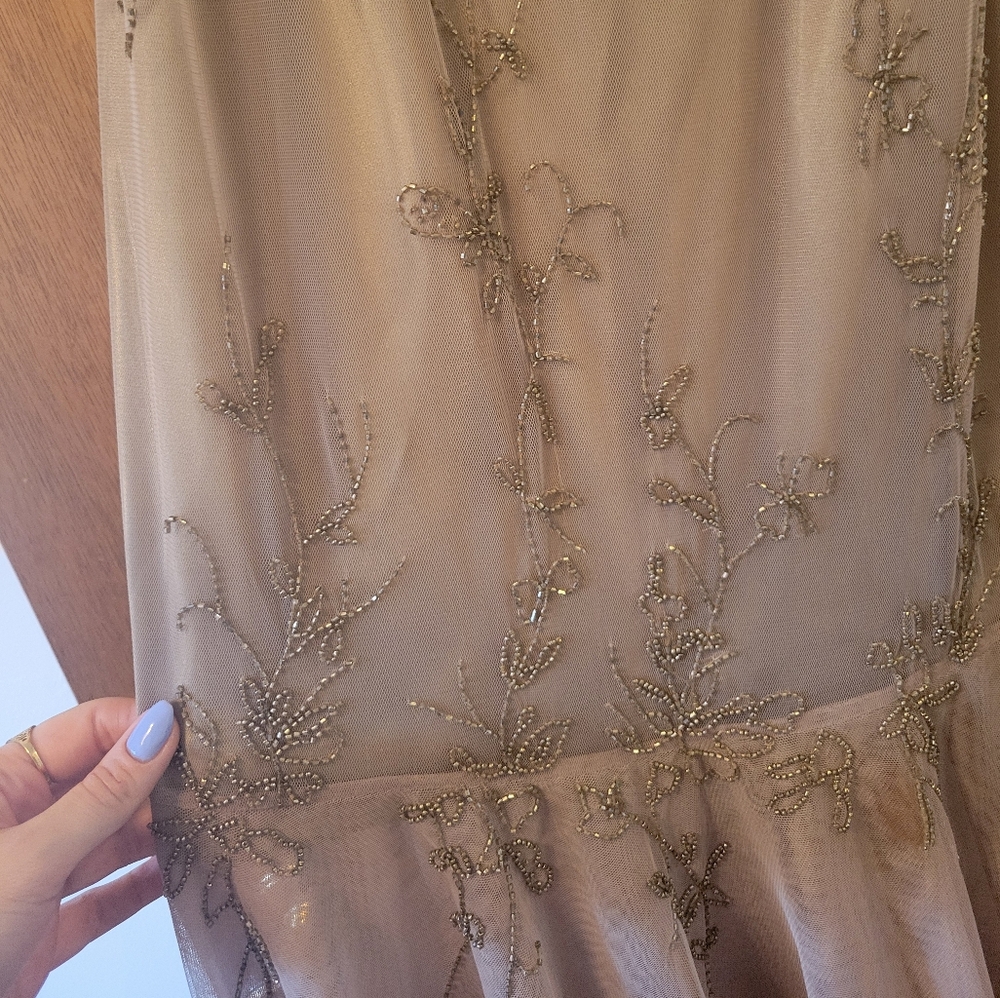 Vintage Gown - Picture 2 of 5